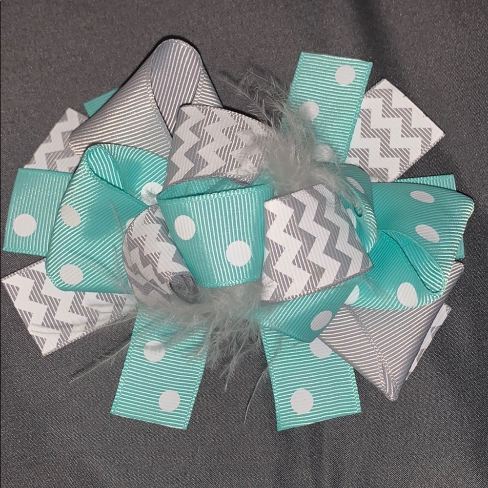 Turquoise, Grey, & White Bow